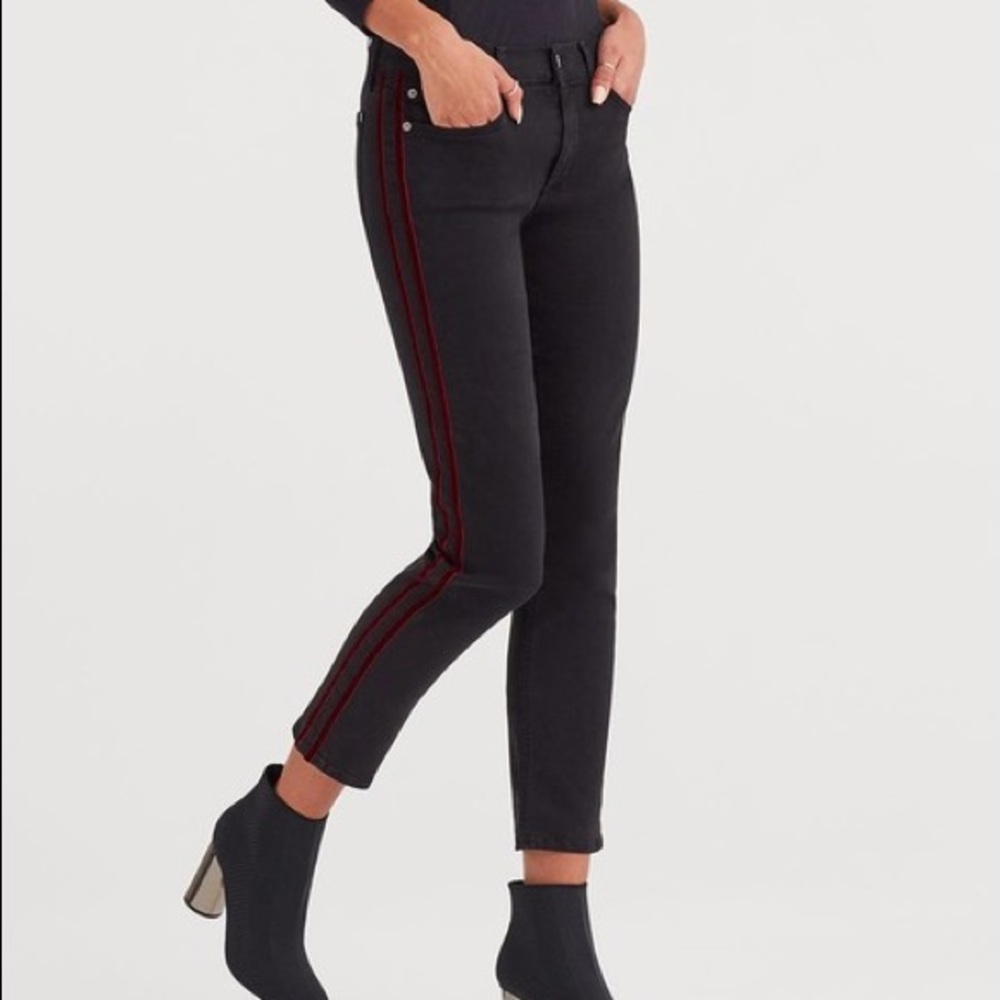NWT!!! 7 skinny jeans with velvet stripe!